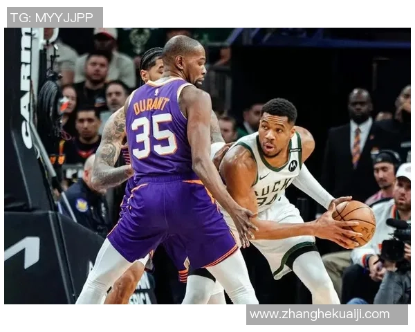 杜兰特与字母哥的巅峰对决谁能在NBA赛场上笑到最后